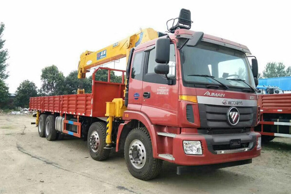 福田歐曼前四后八16噸隨車吊