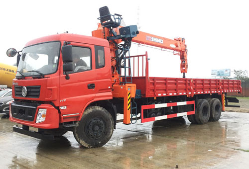 石煤12噸三軸東風隨車吊