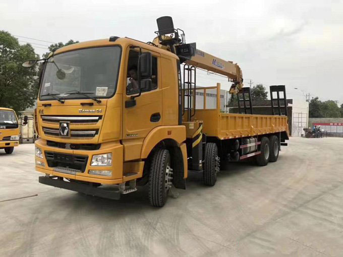 徐工吊機12噸徐工漢風(fēng)隨車吊帶爬梯