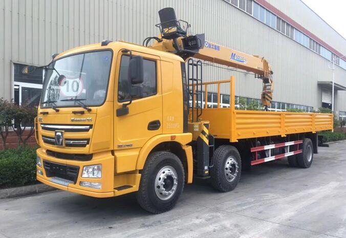 徐工吊機12噸徐工漢風G5一體化前四后四隨車吊圖片展示2