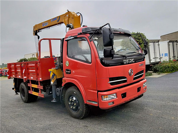 藍牌2噸東風隨車吊(東風 -- 福瑞卡2噸隨車起重運輸車)圖片展示5 藍牌2噸東風隨車吊(東風 -- 福瑞卡2噸隨車起重運輸車)圖片展示5