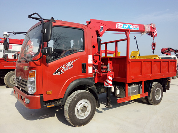 藍(lán)牌長興3.5噸王牌隨車吊