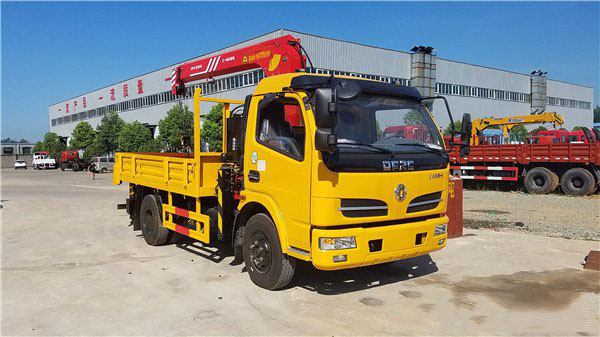 東風福瑞卡藍牌三一3.2噸隨車吊圖片展示4 東風福瑞卡藍牌三一3.2噸隨車吊圖片展示4