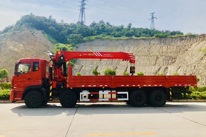 三一隨車吊12噸最新款，你值得擁有