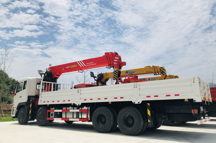 三一隨車吊12噸最新款，你值得擁有