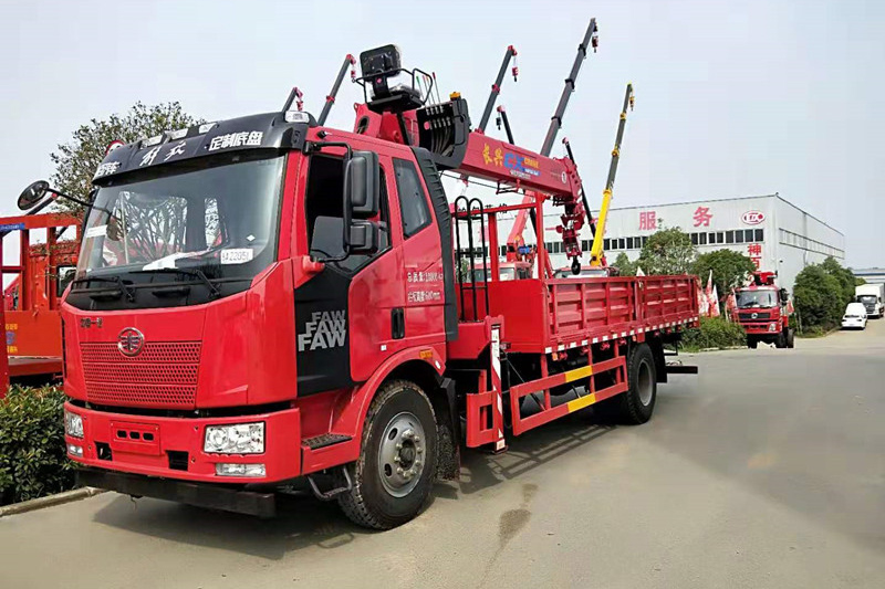 長興8噸隨車吊多少錢 廠家解析