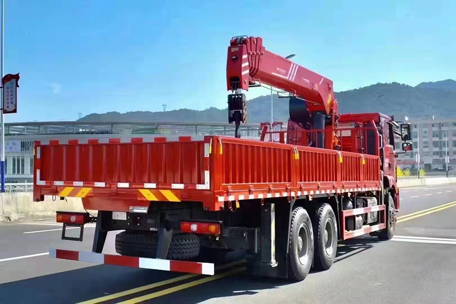 陜汽德龍三一14噸隨車吊