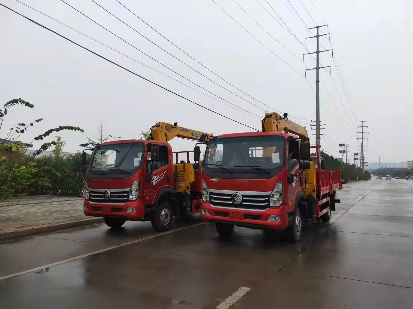 重磅！重汽3360軸距隨車吊明日起價格上調(diào)3000